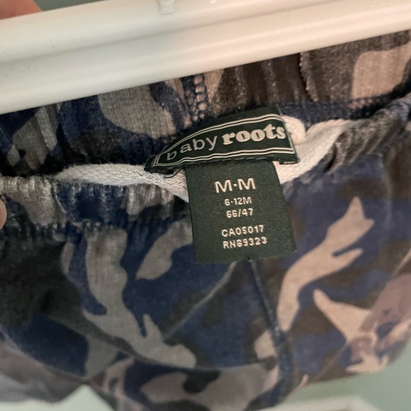 Roots Matching Set - Picture 5 of 7